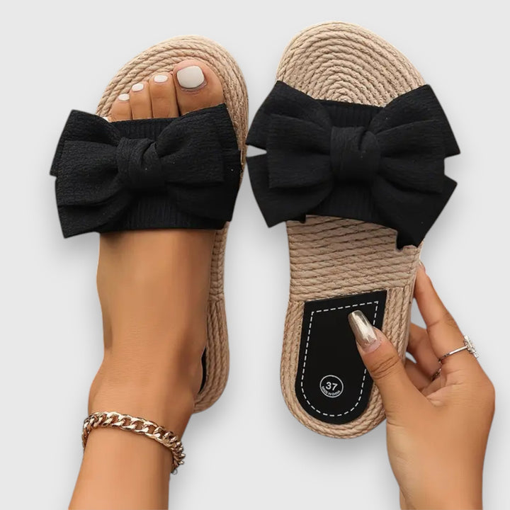 Lea – Flat Sandals