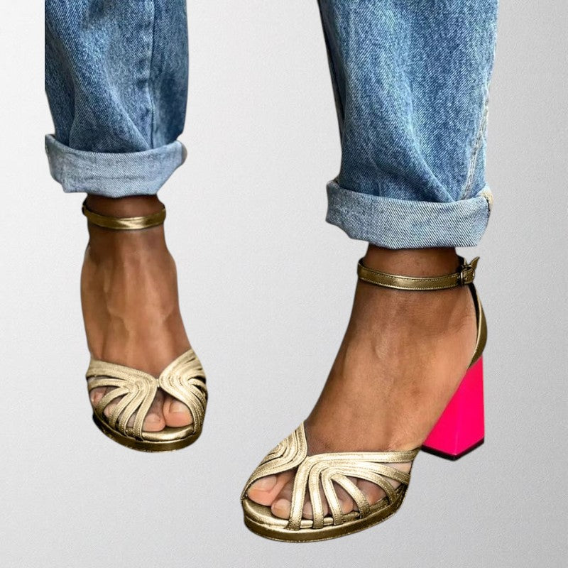 Olivia - Classic sandals with ankle straps and open toes