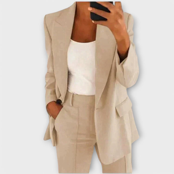Christina – Women's Suit Set