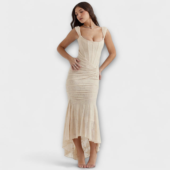 Renske – Long Dress with Elegant and Refined Corset